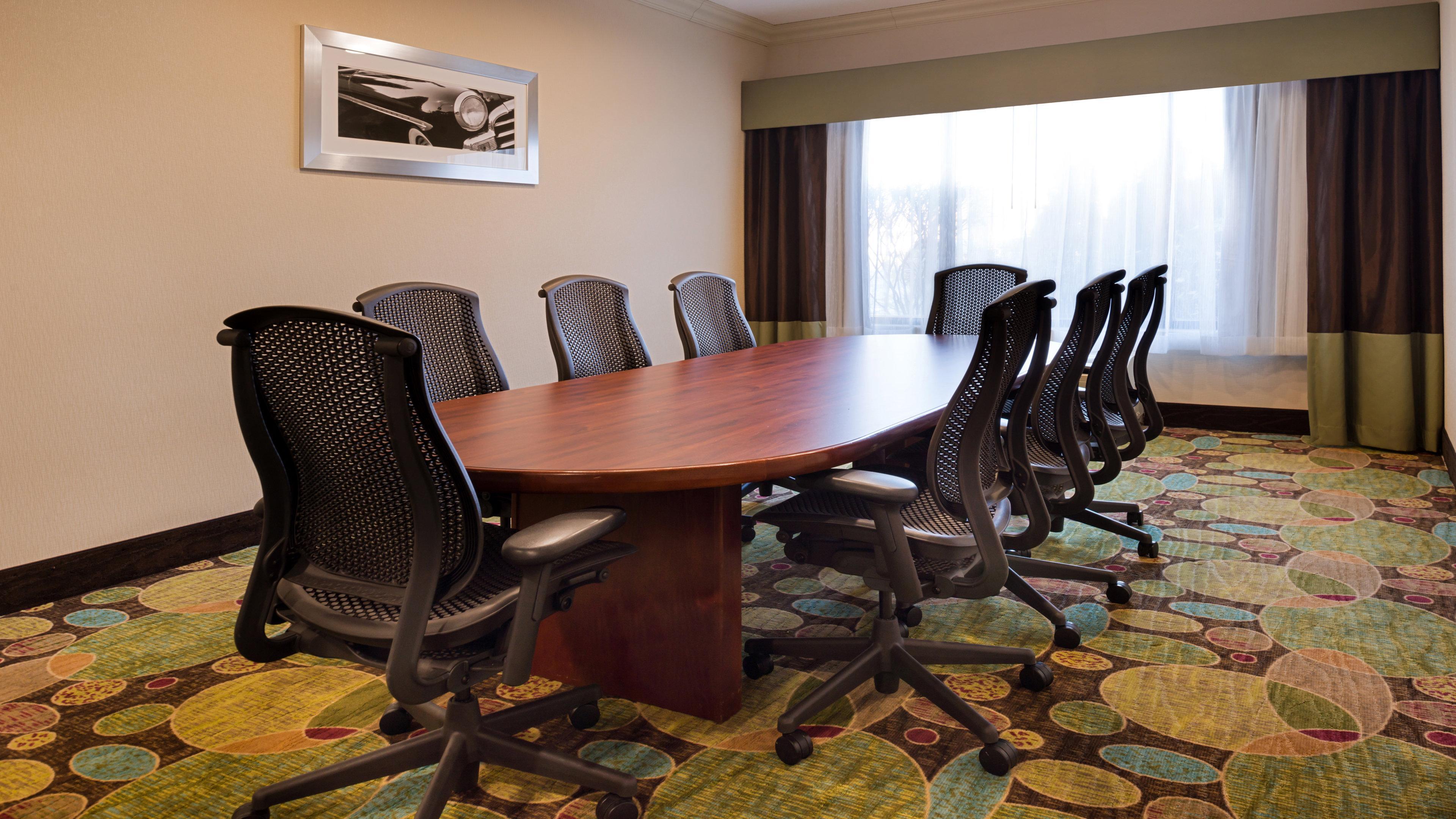 Holiday Inn Hotel & Suites Warren By Ihg Bagian luar foto
