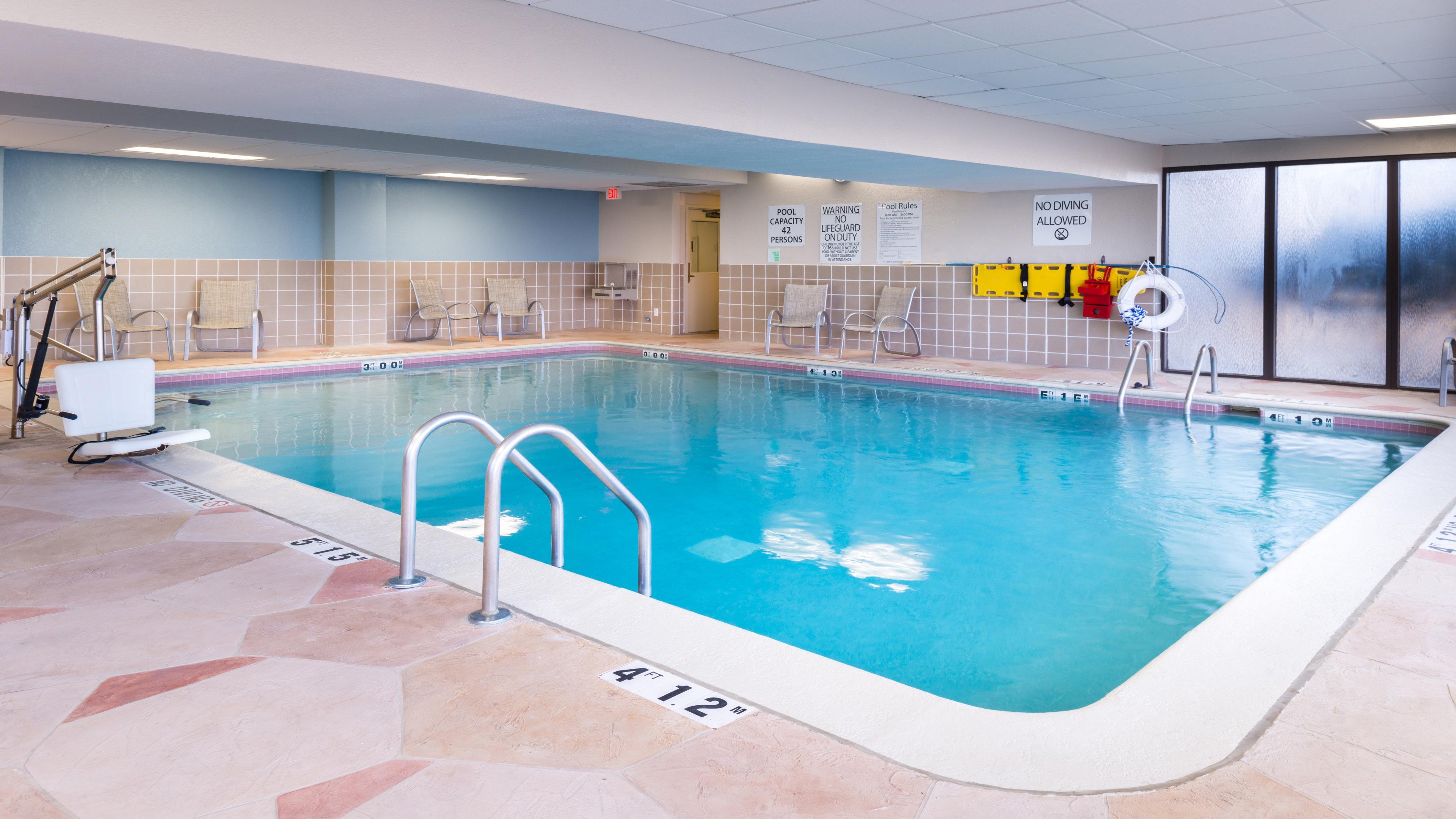 Holiday Inn Hotel & Suites Warren By Ihg Bagian luar foto
